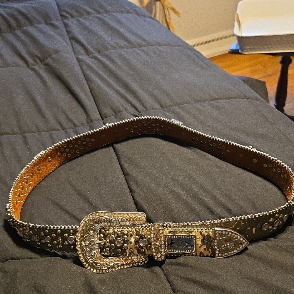 Montana West Gray and Brown Studded Belt 🩶 SIZE 38